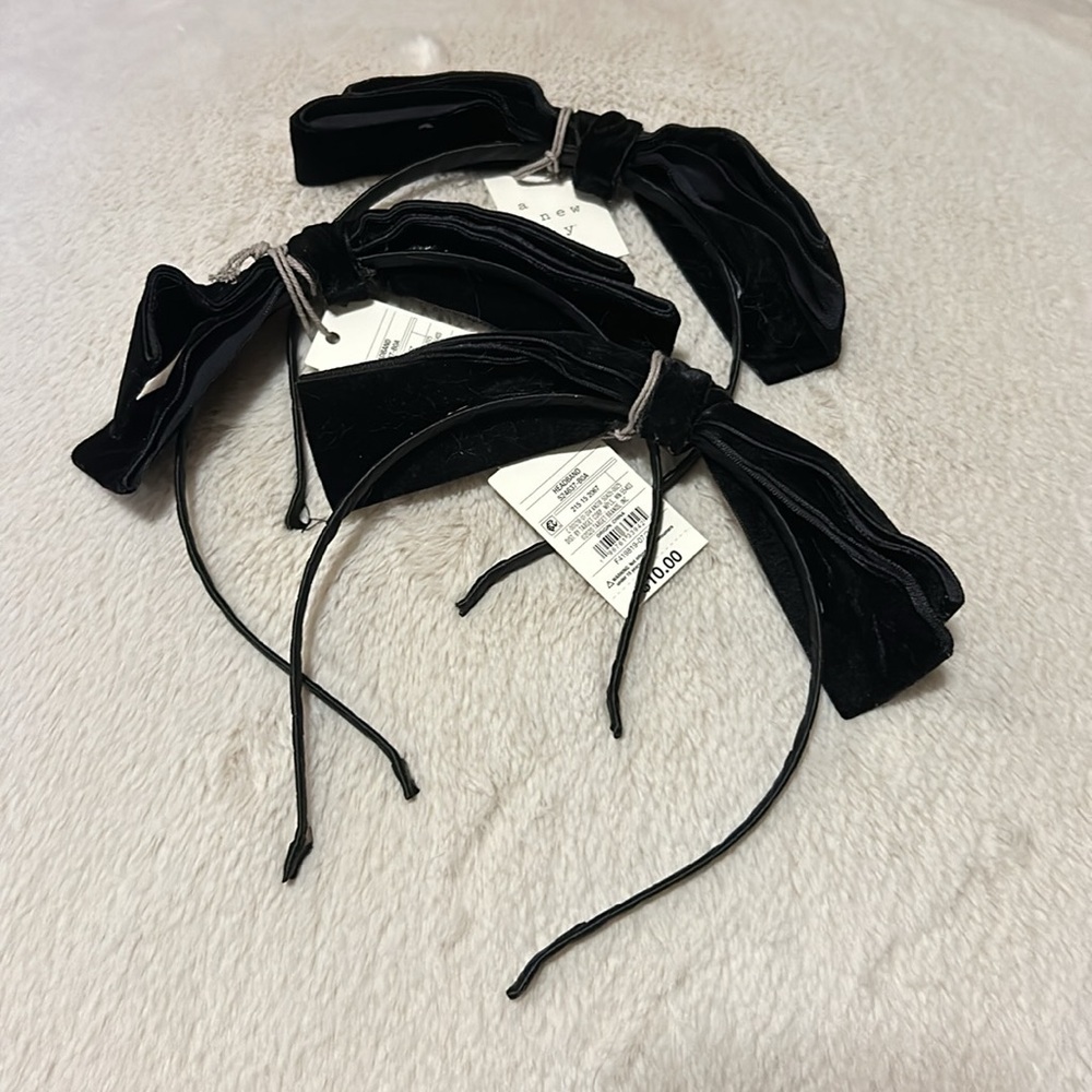 Velvet Bow Headband LOT of 3- A NewDay